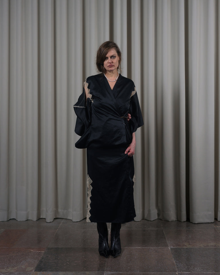 Description of the mobile image