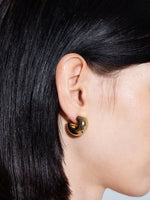 Alma Medium 18kt Gold-Plated Earrings - Image 4