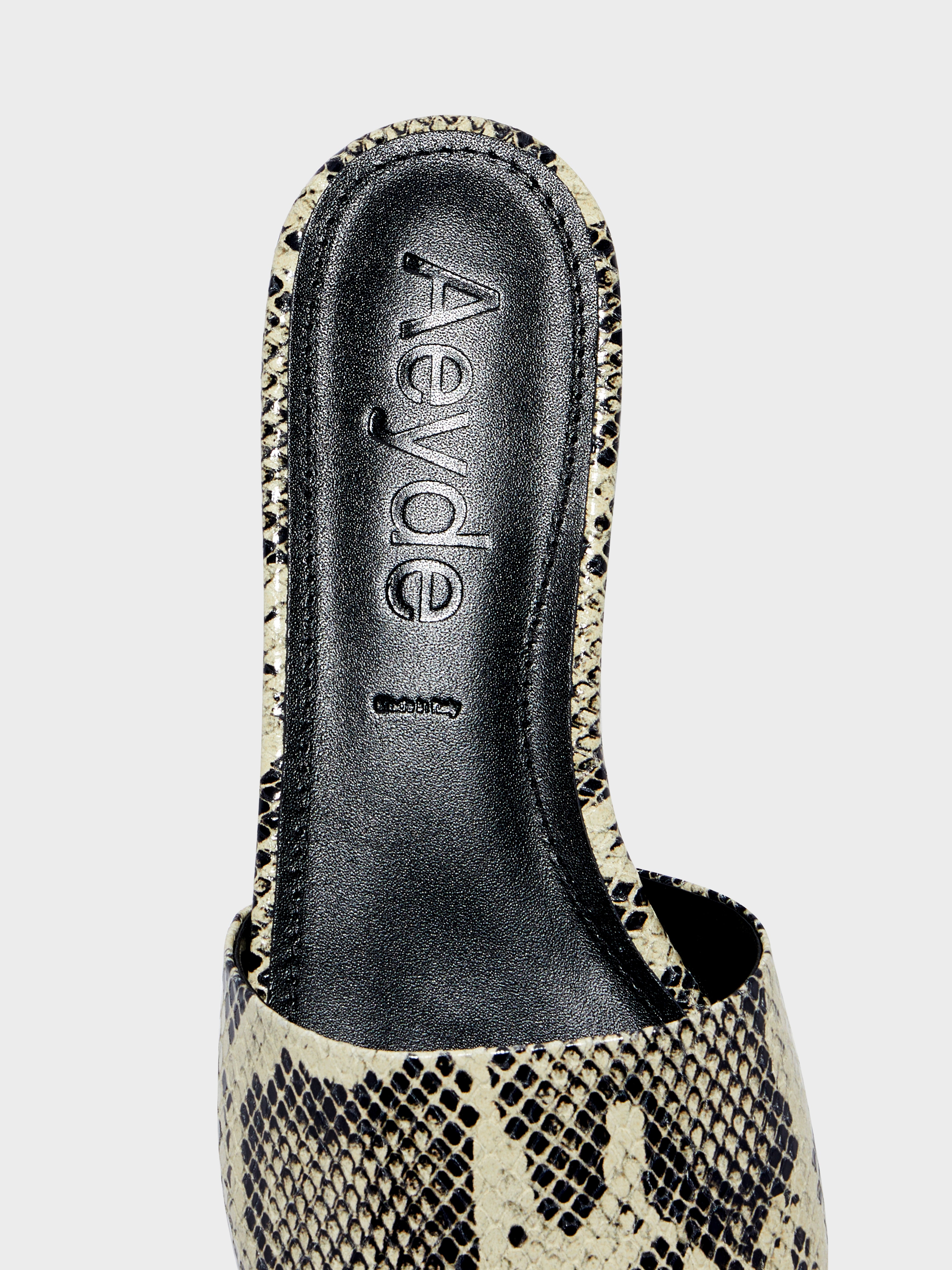 Anna Leather Sandals - Image 4