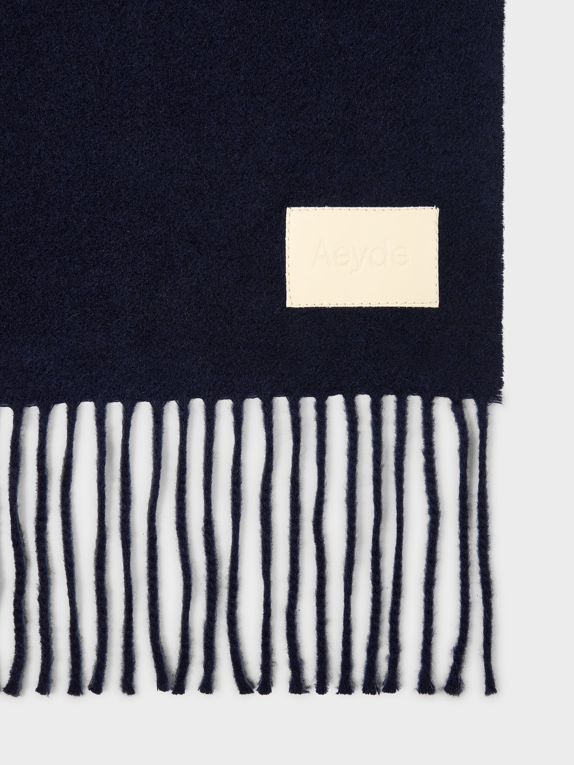 Bela Cashmere Scarf - Image 2