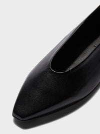 Betty Square-Toe Ballet Flats