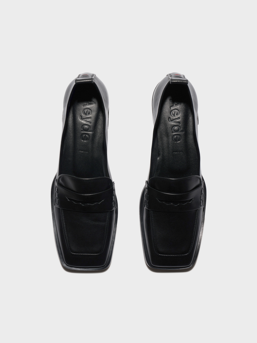 Aeyde | Blake Square-Toe Flats Leather Flats for Women | Black Calf | Square Toe | Flat Heel | Front View