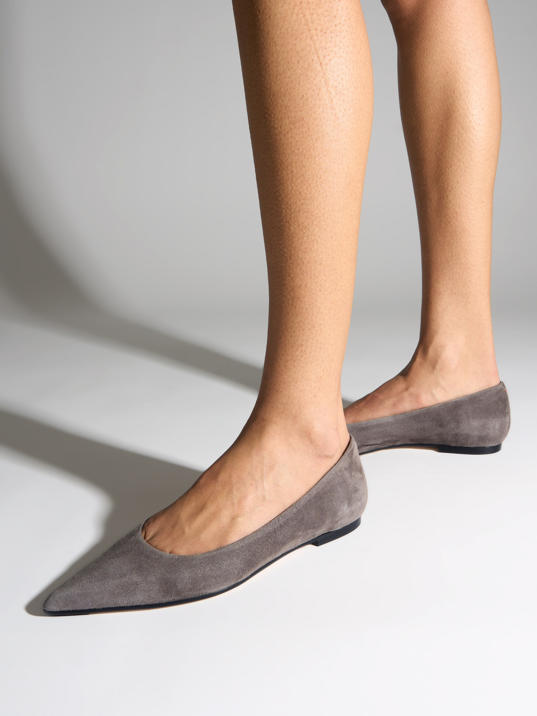 Aeyde | Cassy Pointed-Toe Suede Flats Leather Flats for Women | Taupe Suede | Pointed Toe | Flat Heel | How to Style