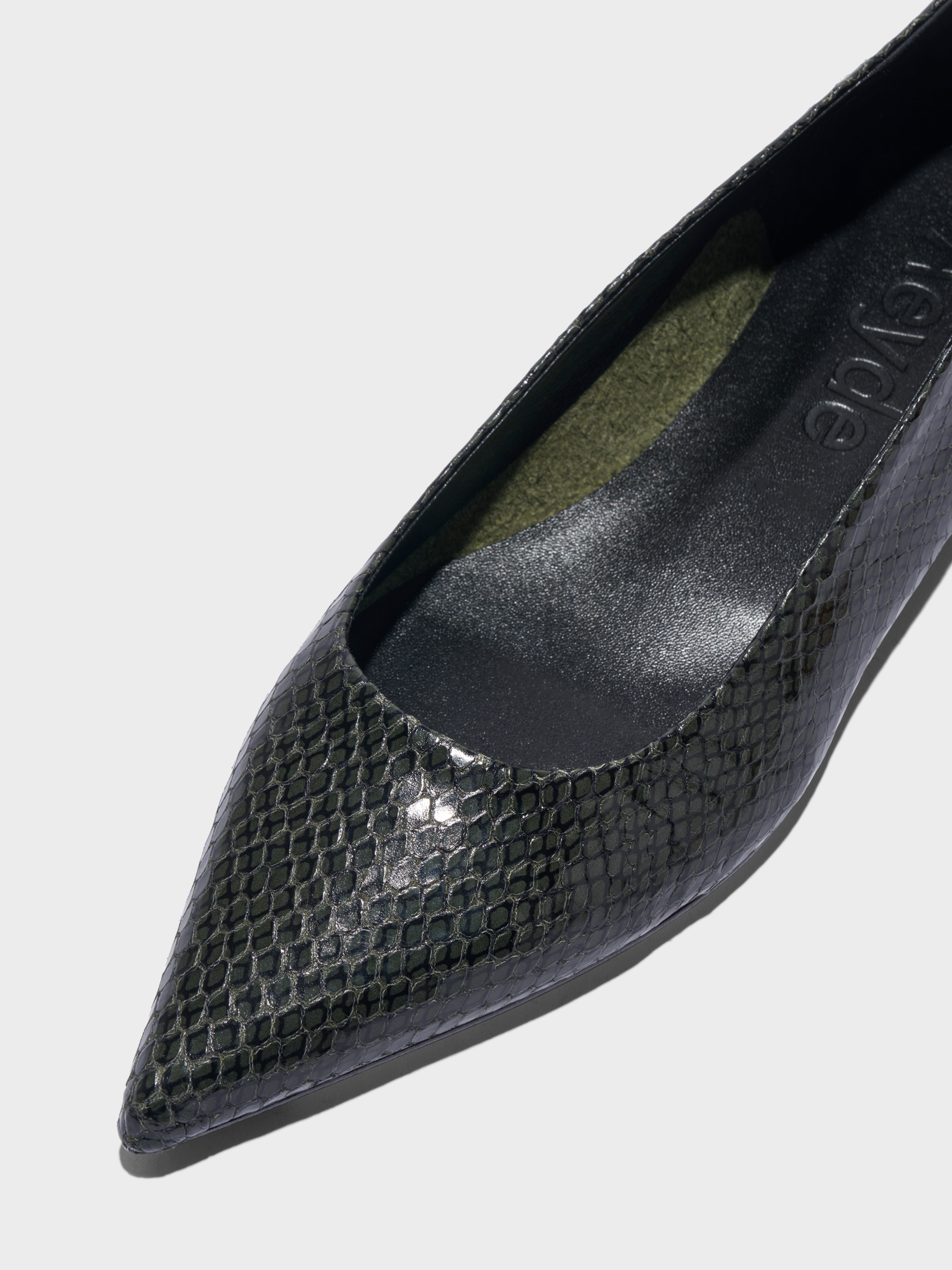 Aeyde | Cassy Pointed-Toe Flats Leather Flats for Women | Moss Mini Snake | Pointed Toe | Flat Heel | Heel Details