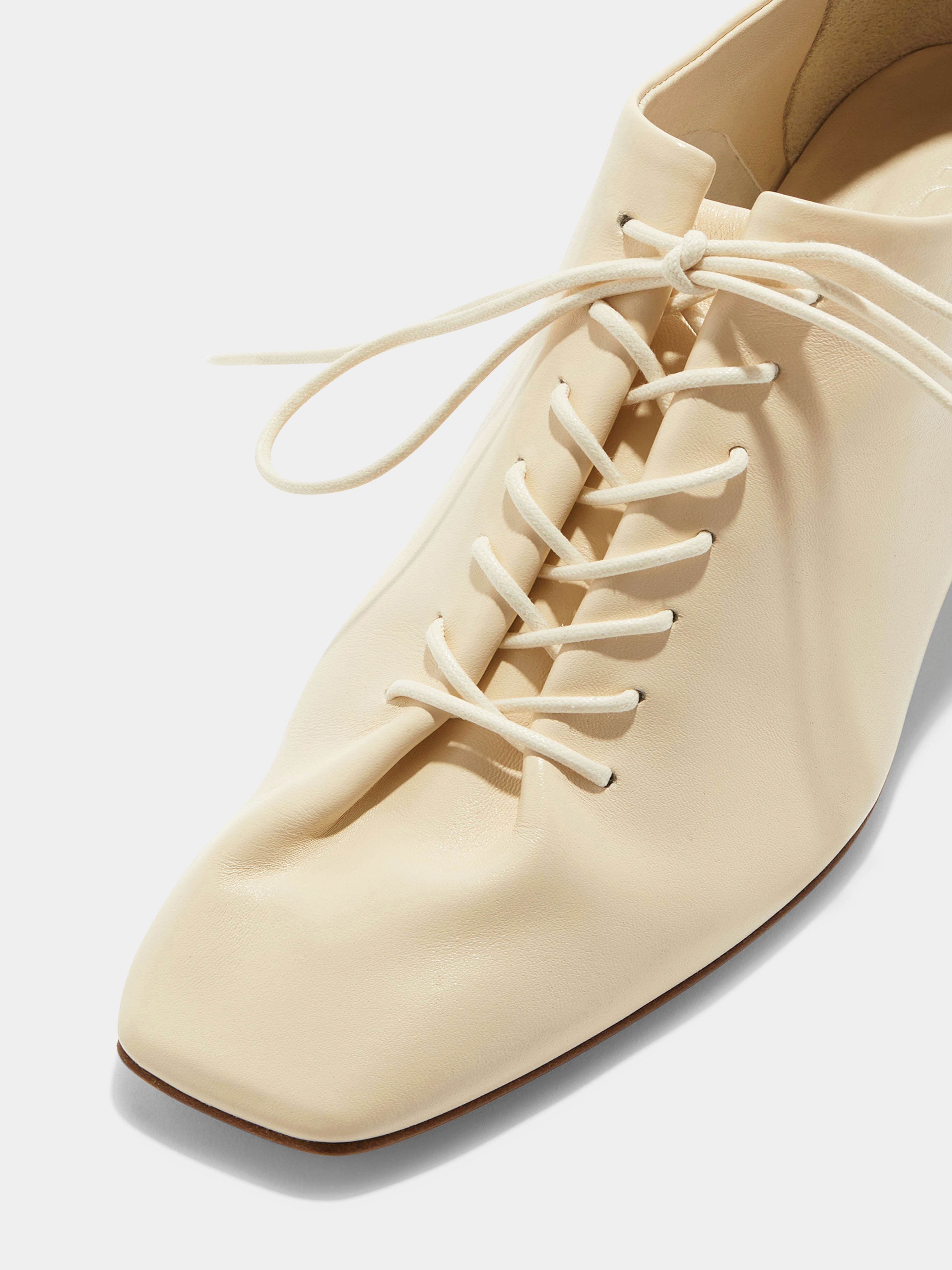 Aeyde | Cosima Leather Pumps Leather Pumps for Women | Creamy Nappa | Square Toe | Low Heel | Luxury Materials | Handmade in Italy