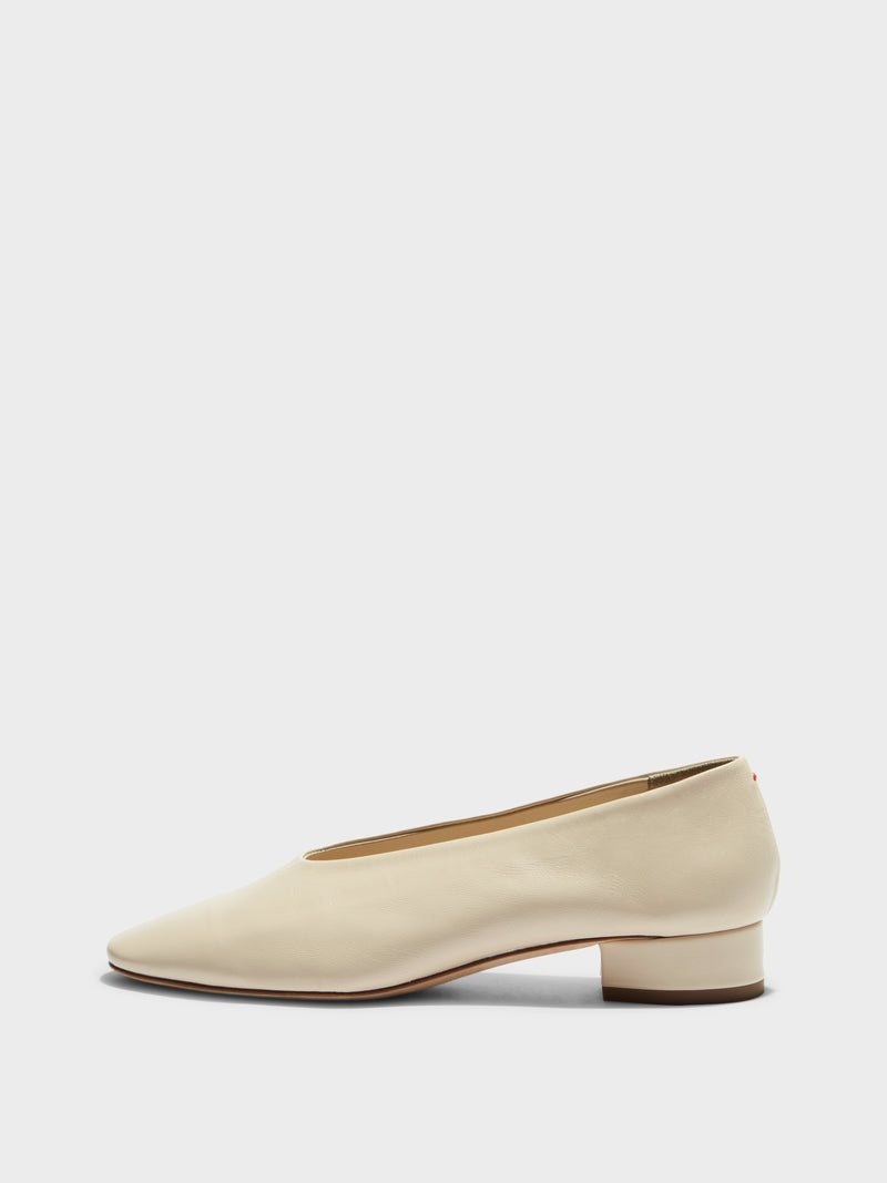 Delia Low-Heeled Ballet Pumps