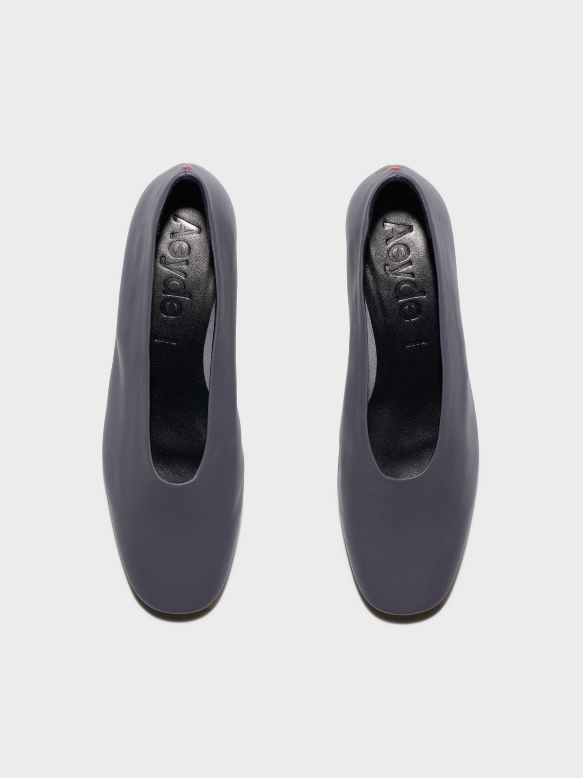 Delia Low-Heeled Ballet Pumps