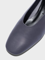 Delia Low-Heeled Ballet Pumps - Image 4