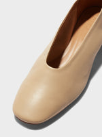 Delia Low-Heeled Ballet Pumps - Image 4