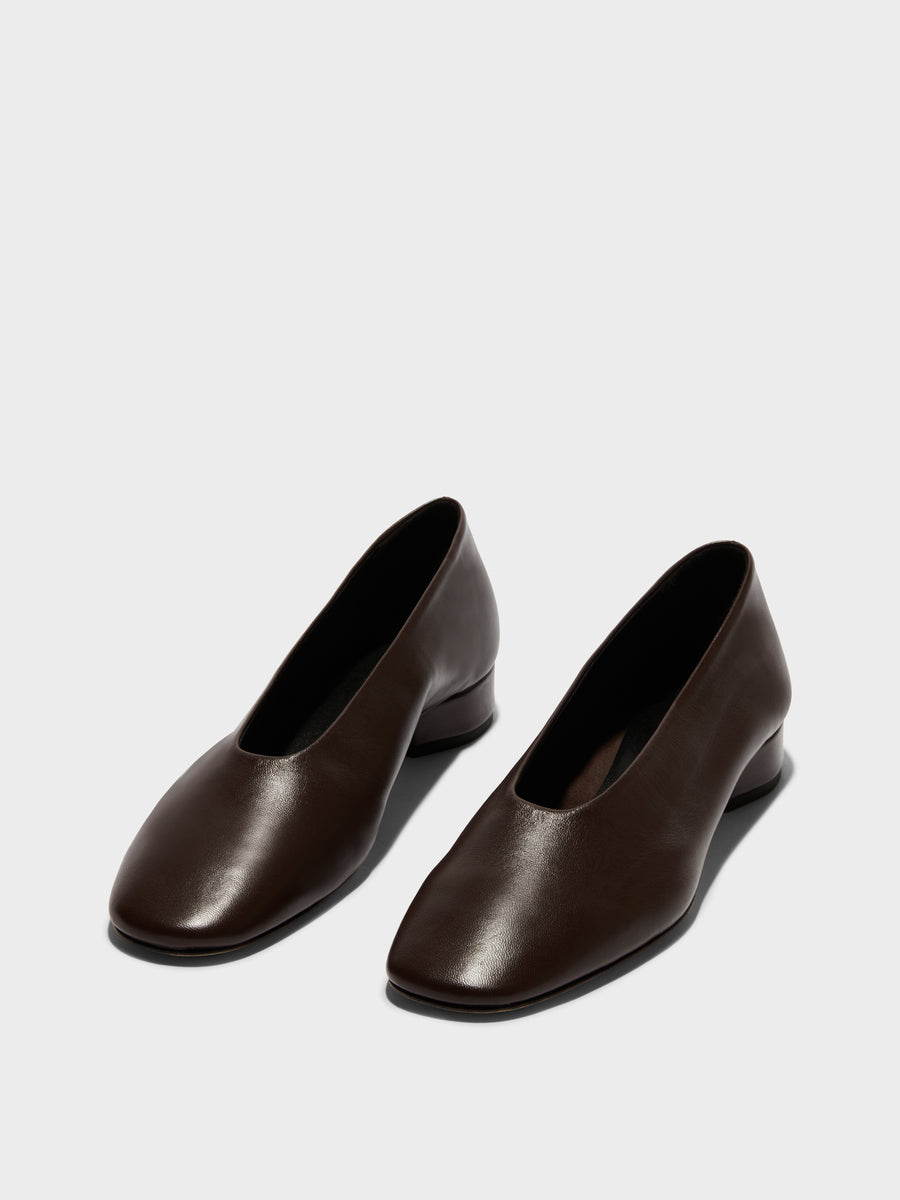 Delia Low-Heeled Ballet Pumps