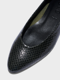 Ellie Almond-Toe Flats