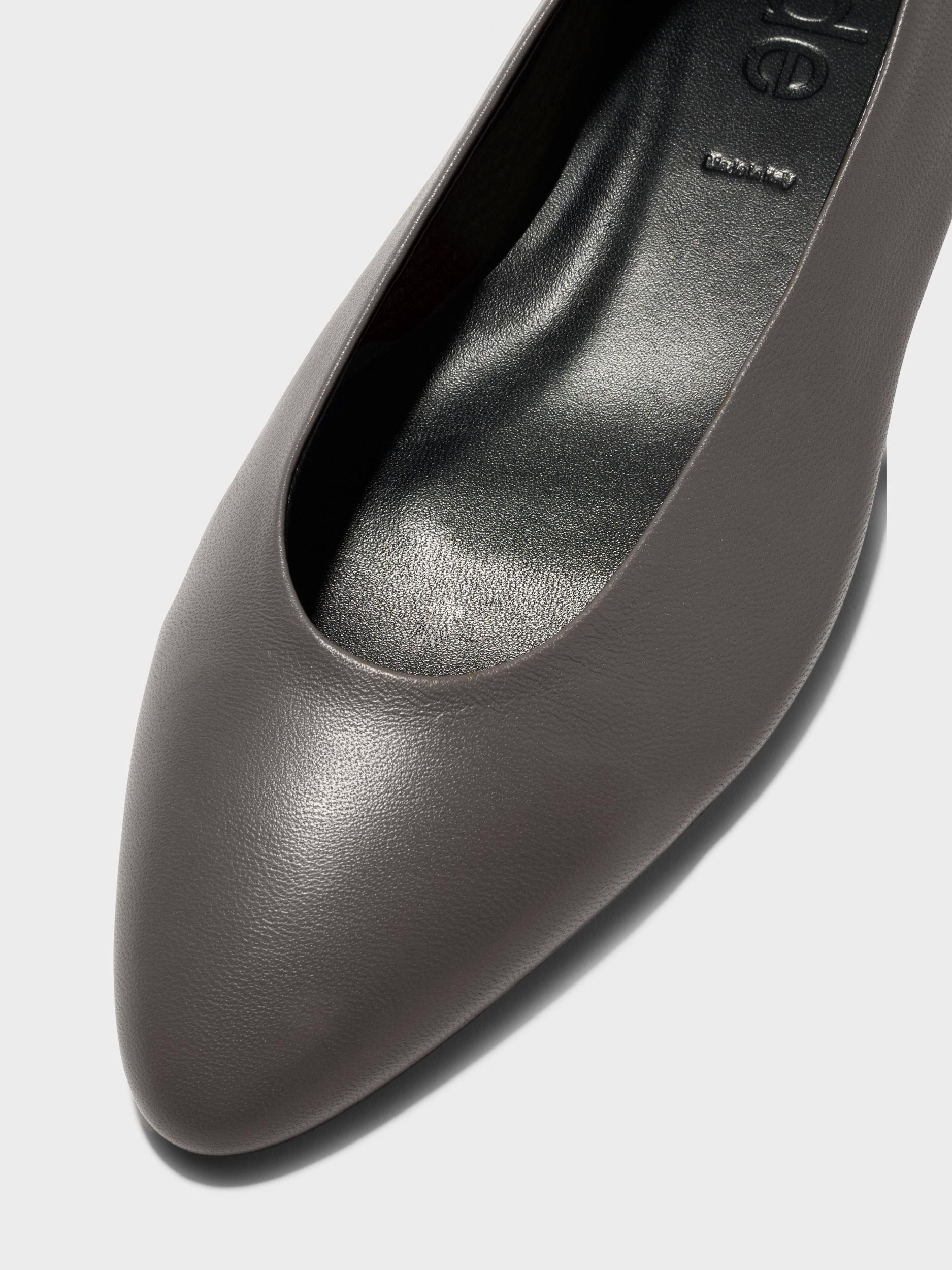 Aeyde | Ellie Almond-Toe Flats Leather Flats for Women | Taupe Nappa | Round Toe | Flat Heel | Heel Details