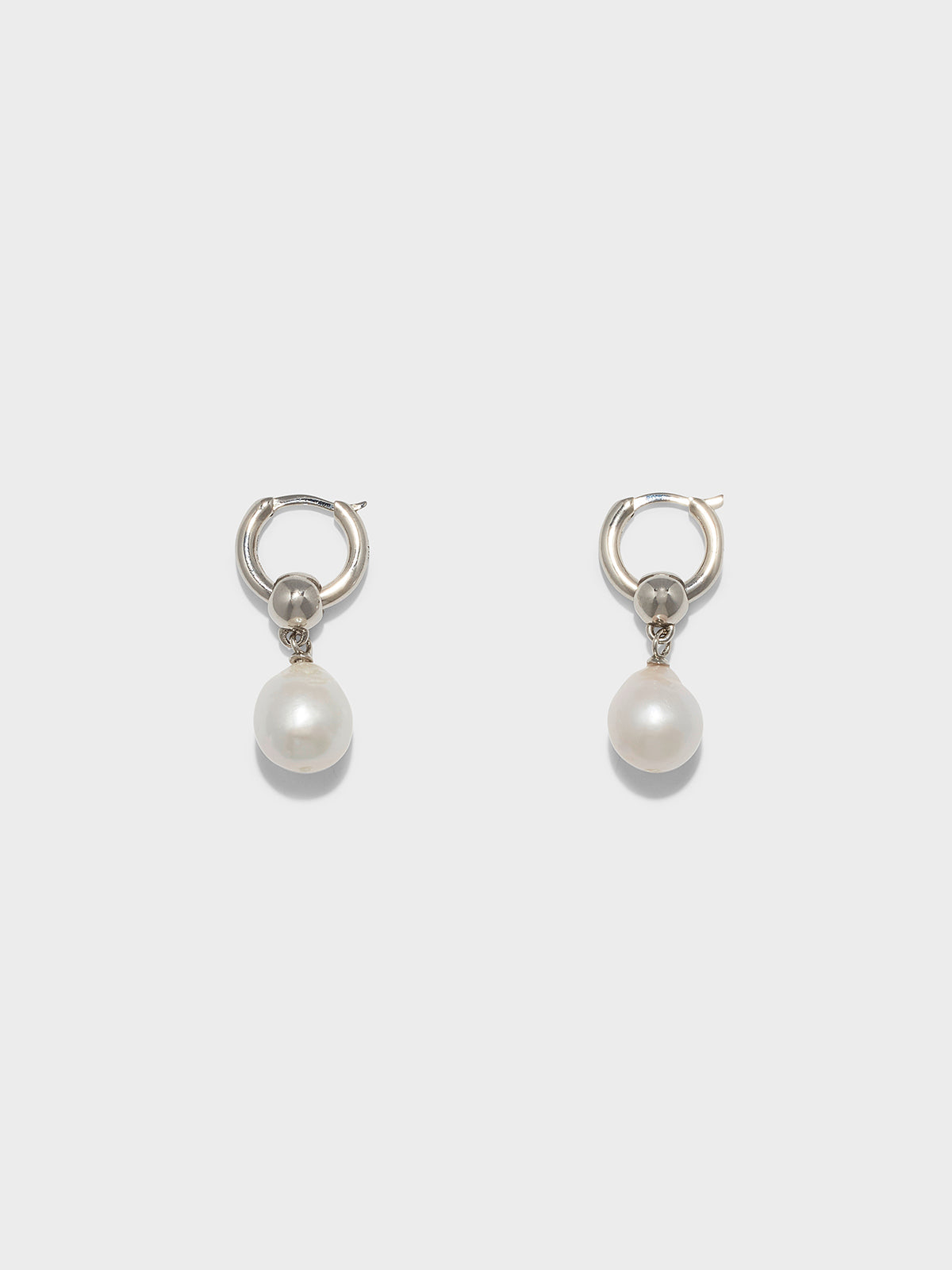 Elvin Pearl and Palladium-Plated Earrings - Image 1