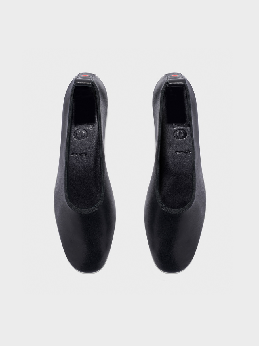 Aeyde | Gemma Leather Pumps for Women | Black Nappa | Round Toe | Low Heel | Front View