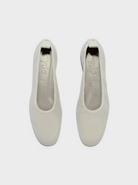 Gemma Round-Toe Pumps