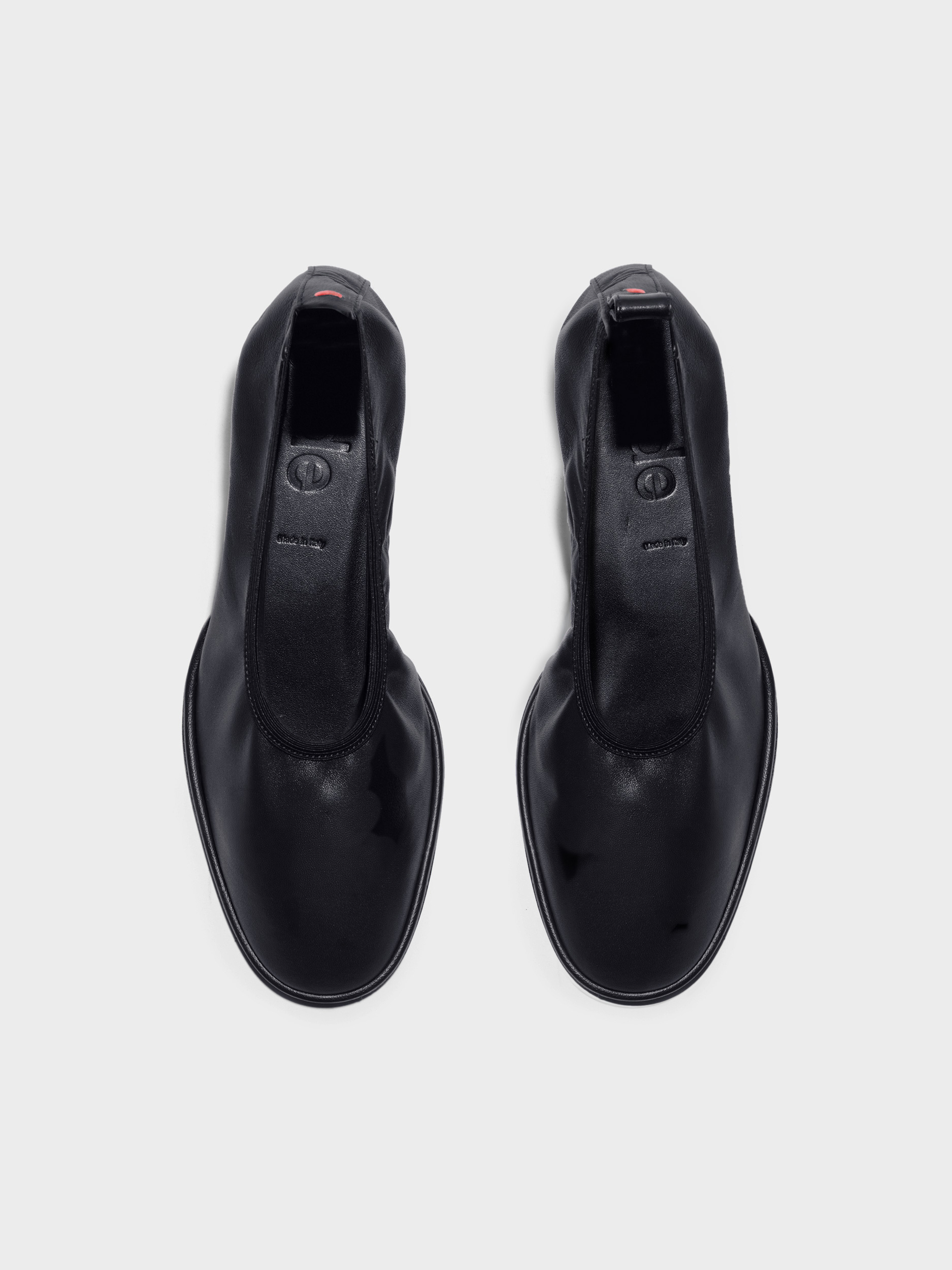 Aeyde | Giulia Stiletto Pumps Leather Pumps for Women | Black Nappa | Round Toe | Mid Heel | Front View