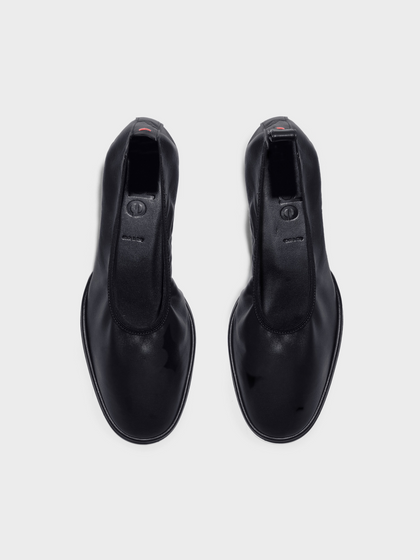 Aeyde | Giulia Stiletto Pumps Leather Pumps for Women | Black Nappa | Round Toe | Mid Heel | Front View