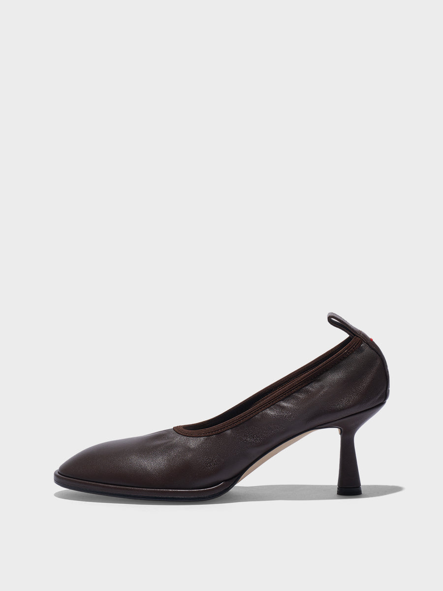 Aeyde | Giulia Stiletto Pumps Leather Pumps for Women | Moka Nappa | Round Toe | Mid Heel | Side View