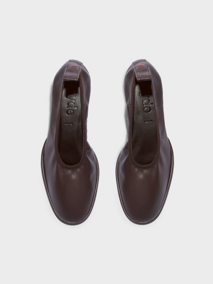 Aeyde | Giulia Stiletto Pumps Leather Pumps for Women | Moka Nappa | Round Toe | Mid Heel | Front View