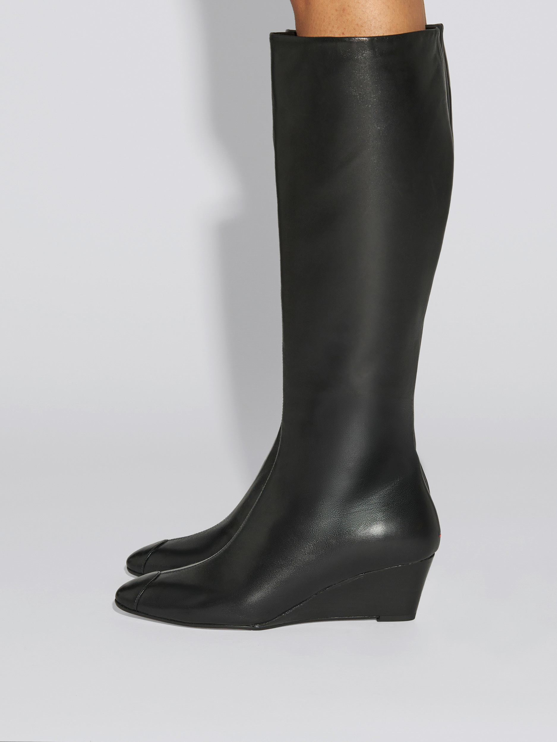 Aeyde | Hana Cap Leather Knee High Boots for Women | Black Nappa | Round Toe | Mid Heel | How to Style