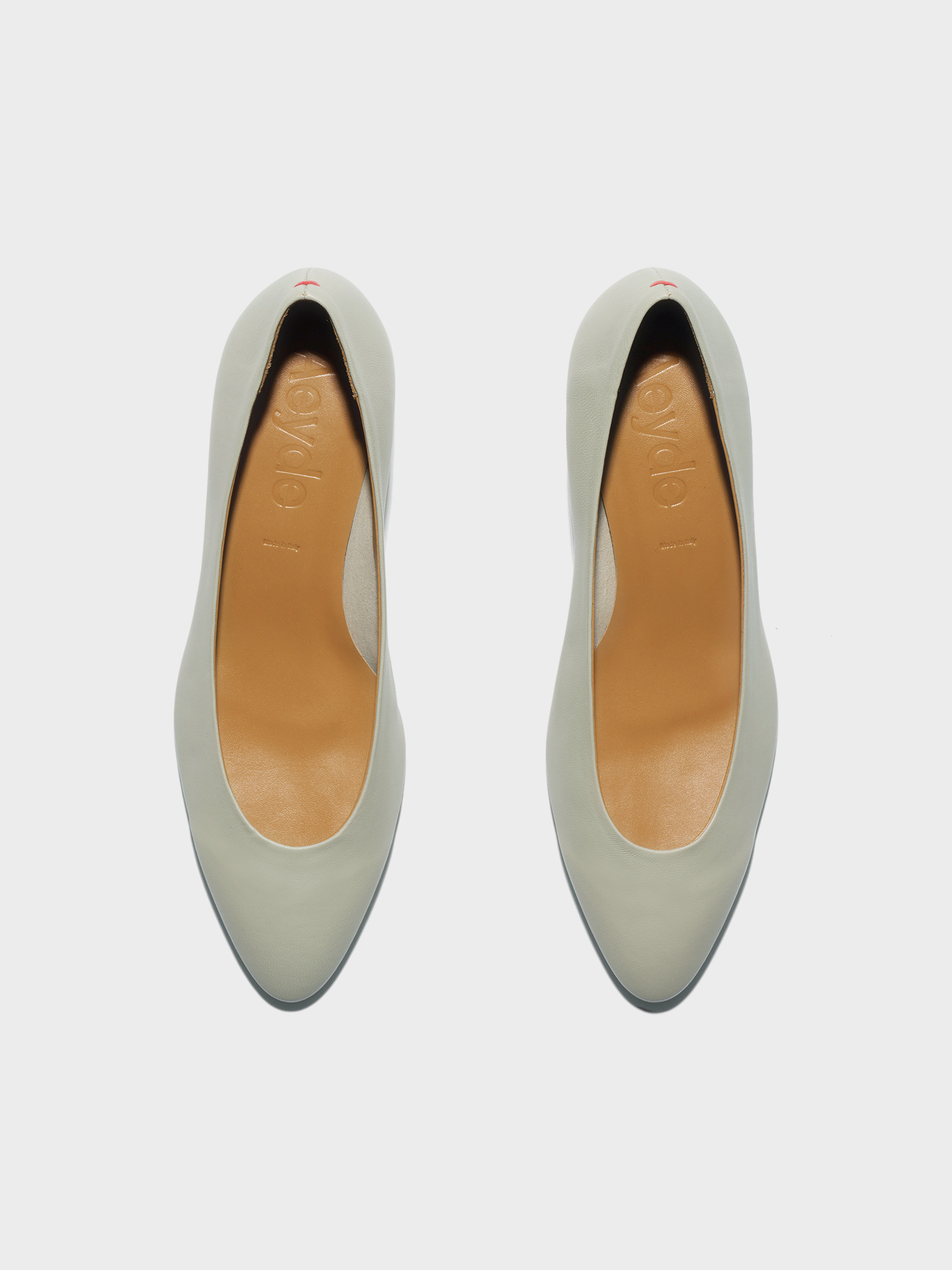 Aeyde | Helia Low-Cut Pumps Leather Pumps for Women | Cloud Nappa | Round Toe | Low Heel | Front View
