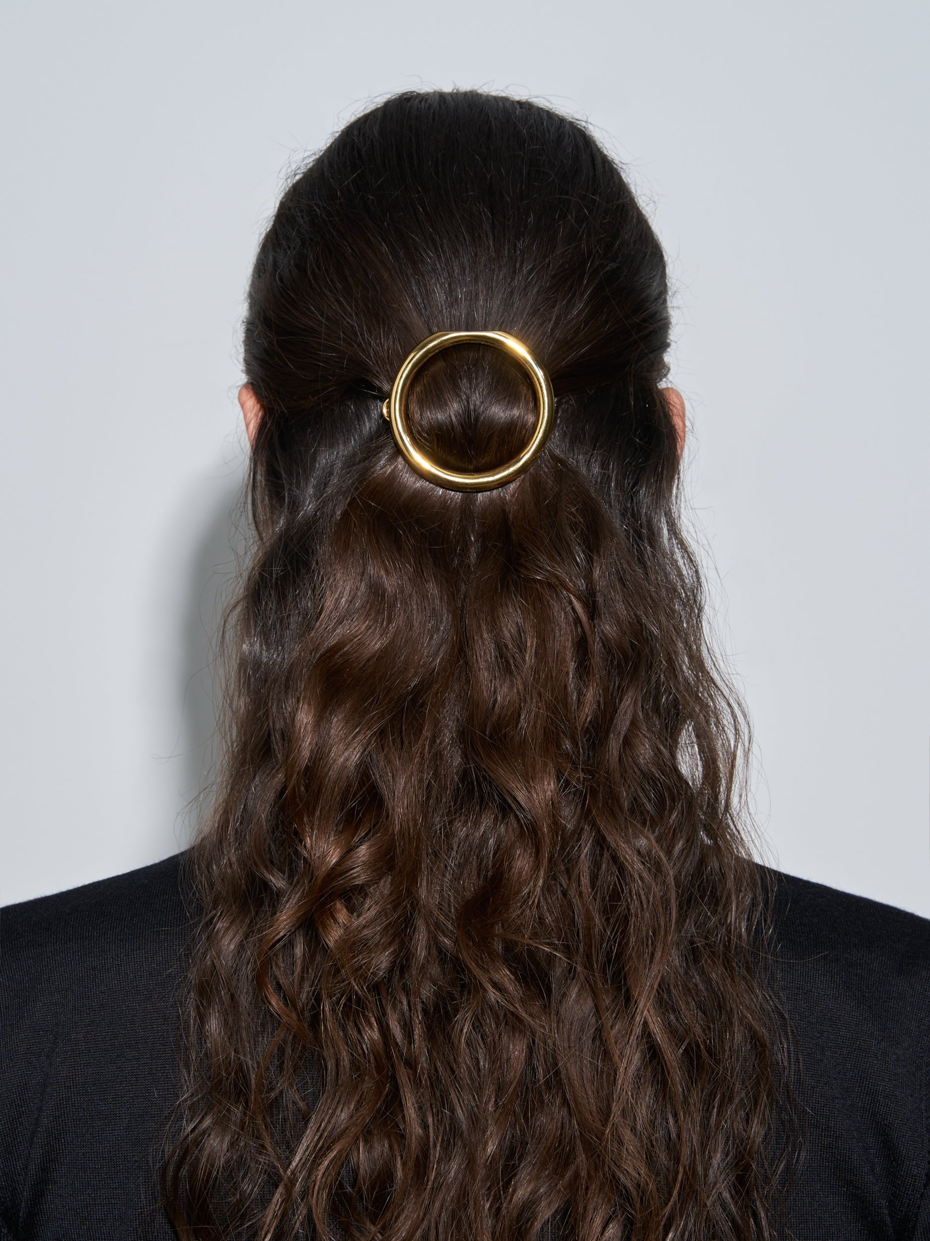 Honor 18kt Gold-Plated Hair Clip - Image 2