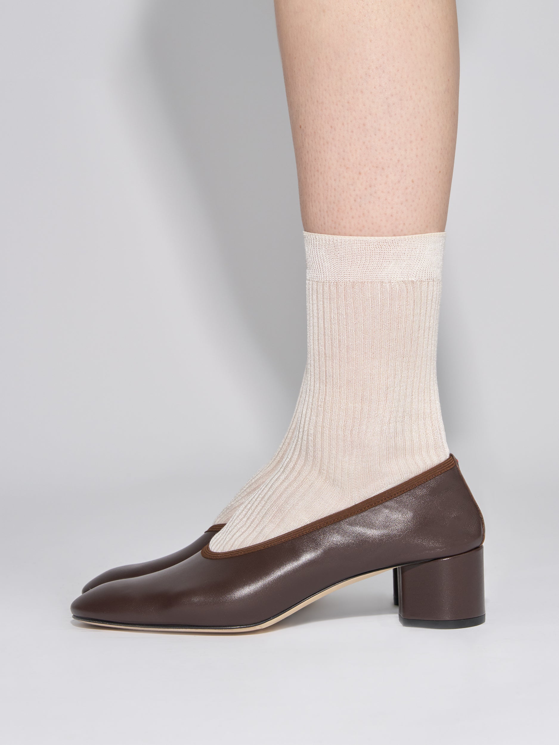 Jana Silk Socks - Image 4