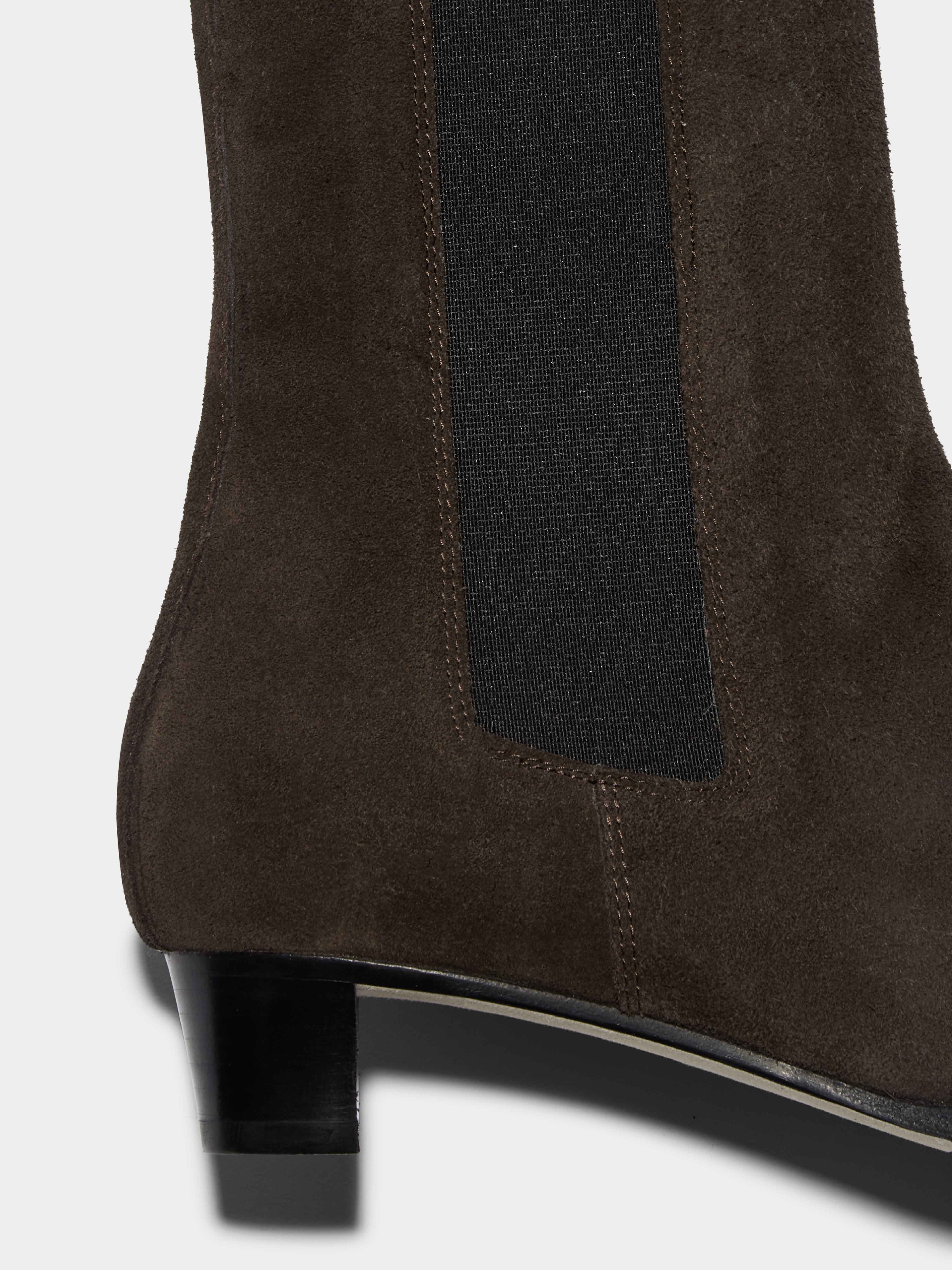 Kiki Suede Chelsea Boots - Image 4