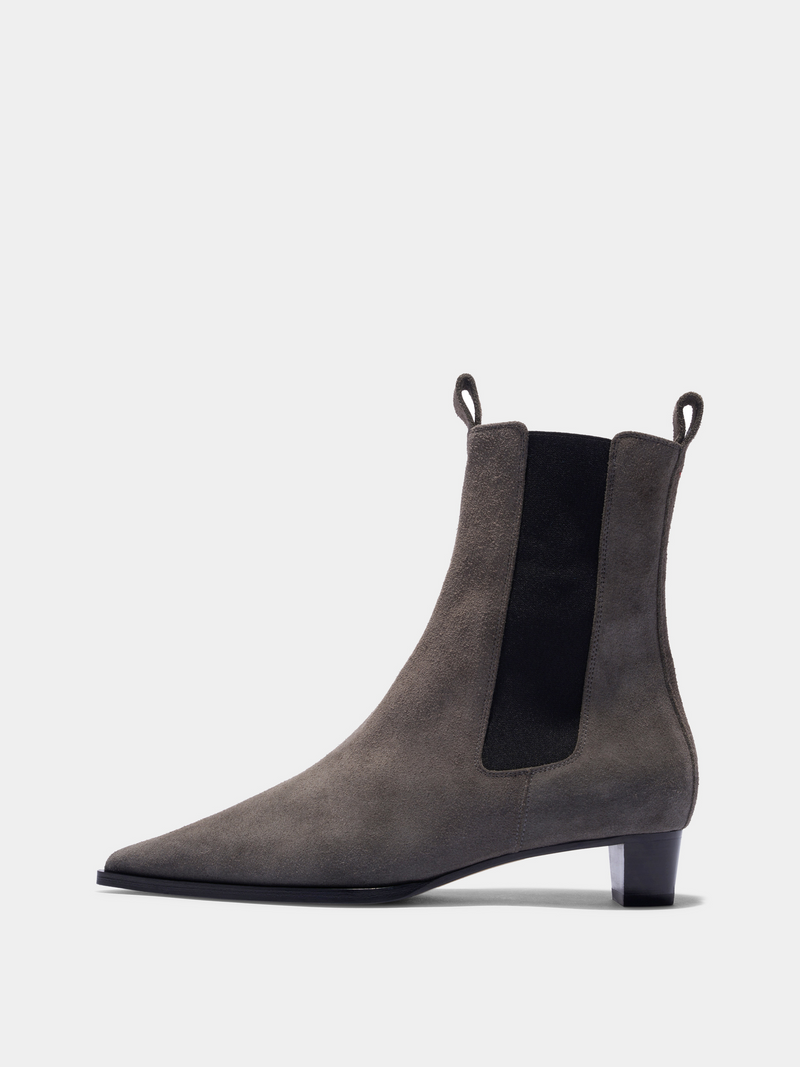 Kiki Suede Chelsea Boots