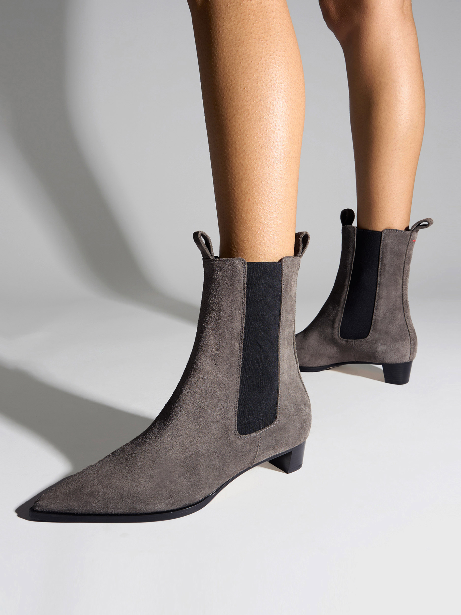 Aeyde | Kiki Suede Chelsea Boots Leather Ankle Boots for Women | Taupe Suede | Pointed Toe | Low Heel | On Feet