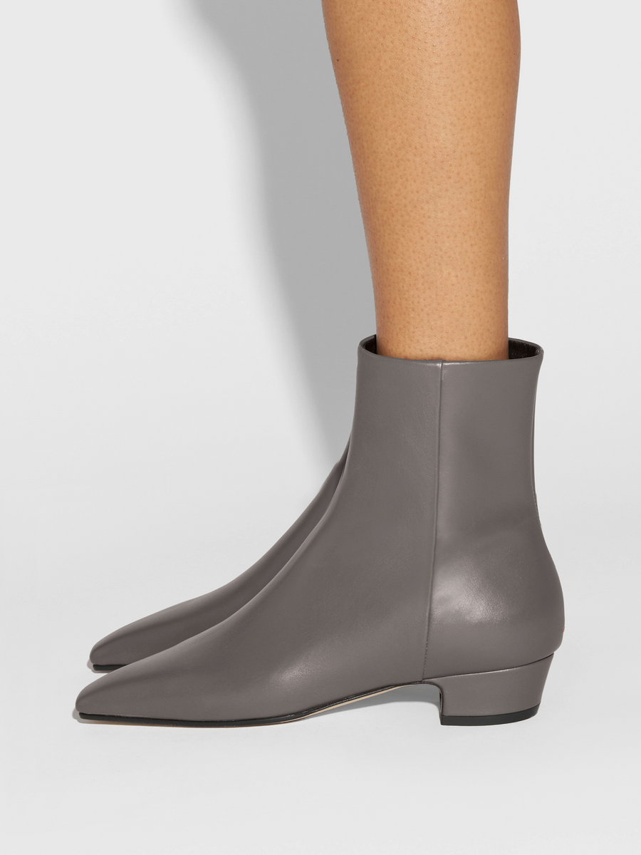 Aeyde | Lilia Leather Ankle Boots Leather Ankle Boots for Women | Taupe Calf | Square Toe | Low Heel | How to Style
