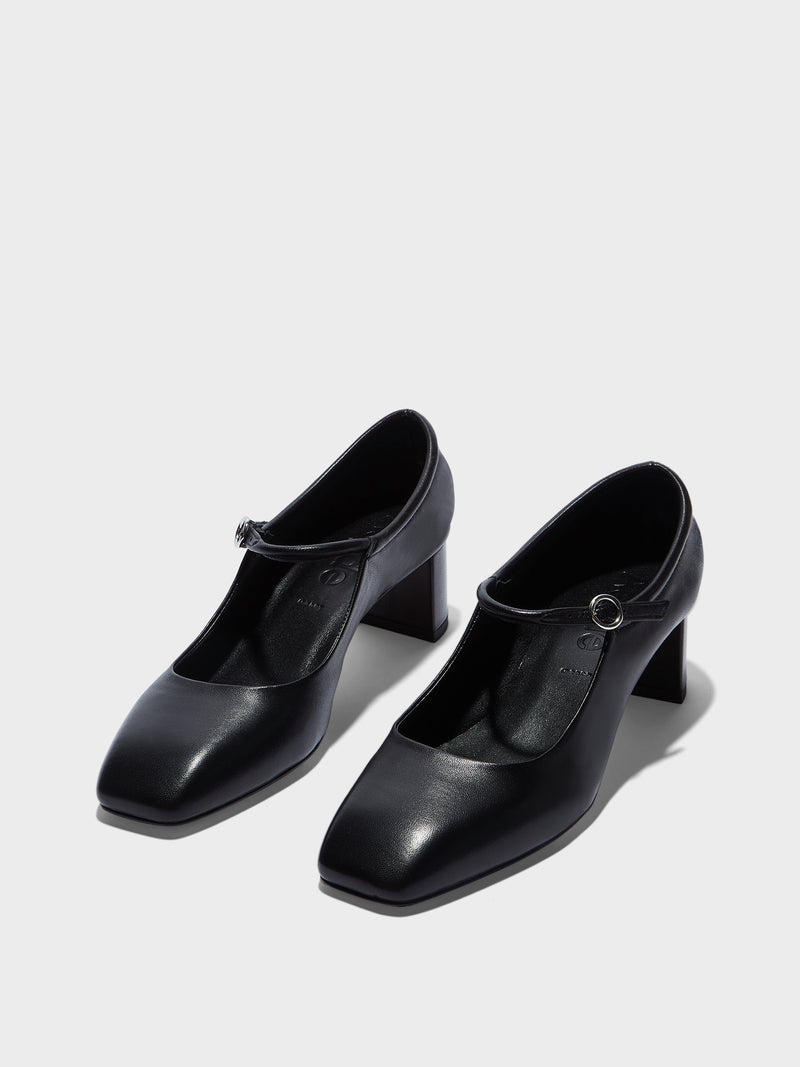Lina Mary-Jane Pumps