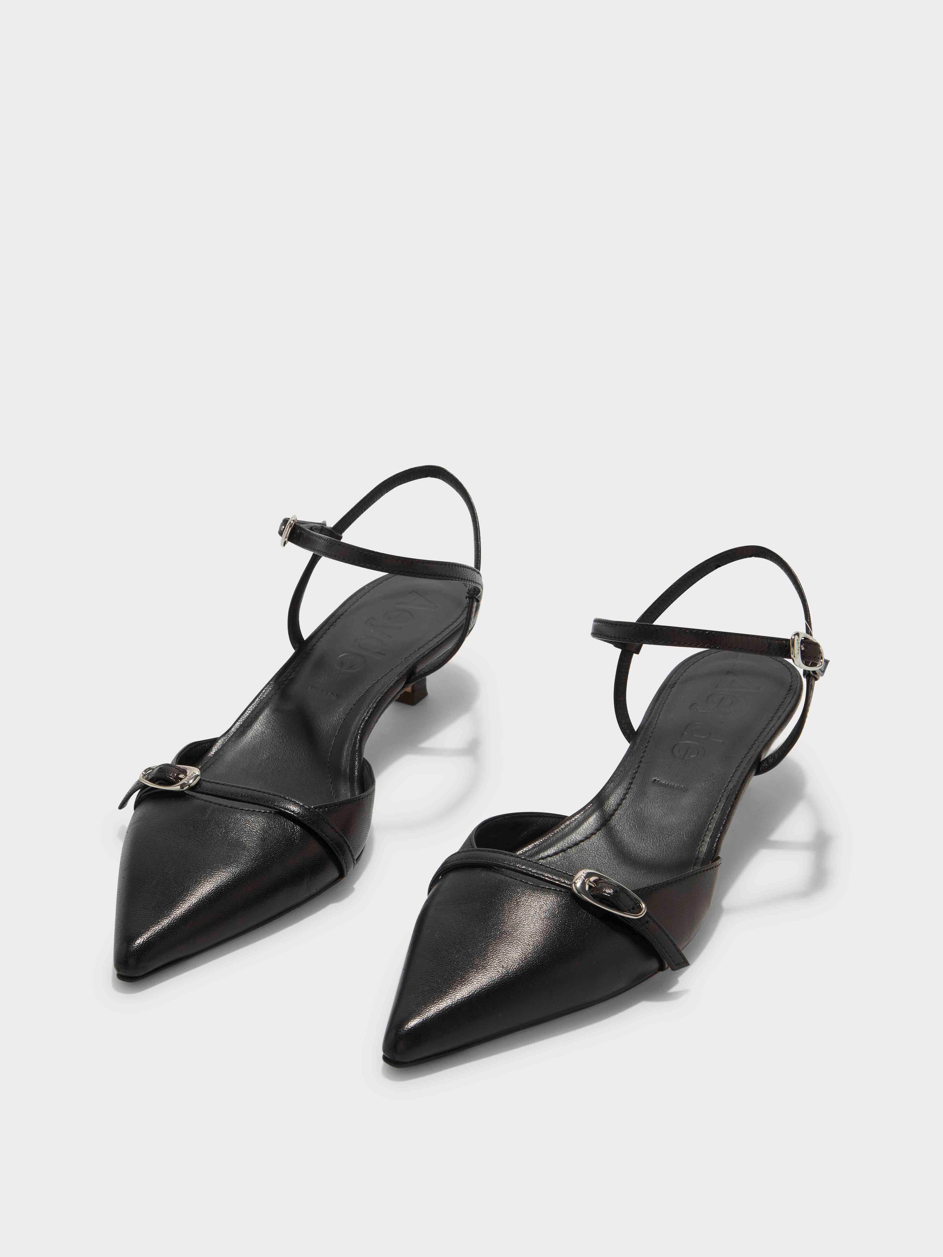 Aeyde | Melia Leather Kitten-Heel Pumps Leather Pumps for Women | Black Nappa | Pointed Toe | Low Heel | On Feet