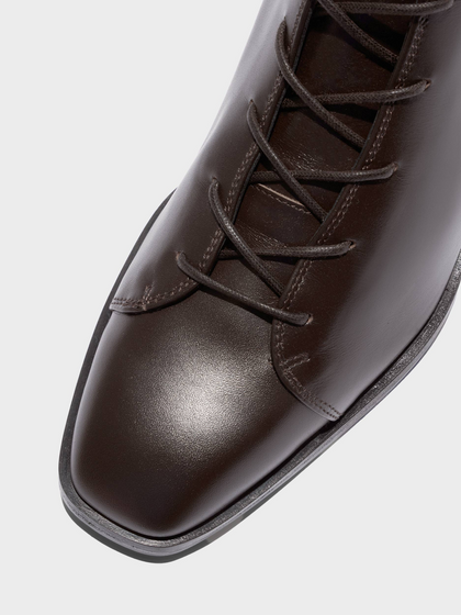 Aeyde | Noel Leather Ankle Boots Leather Ankle Boots for Women | Moka Calf | Square Toe | Low Heel | Heel Details