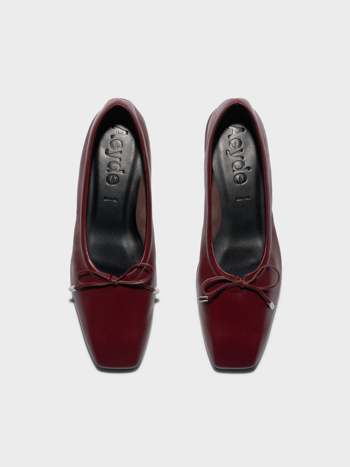 Nomi Glove-Fit Flats