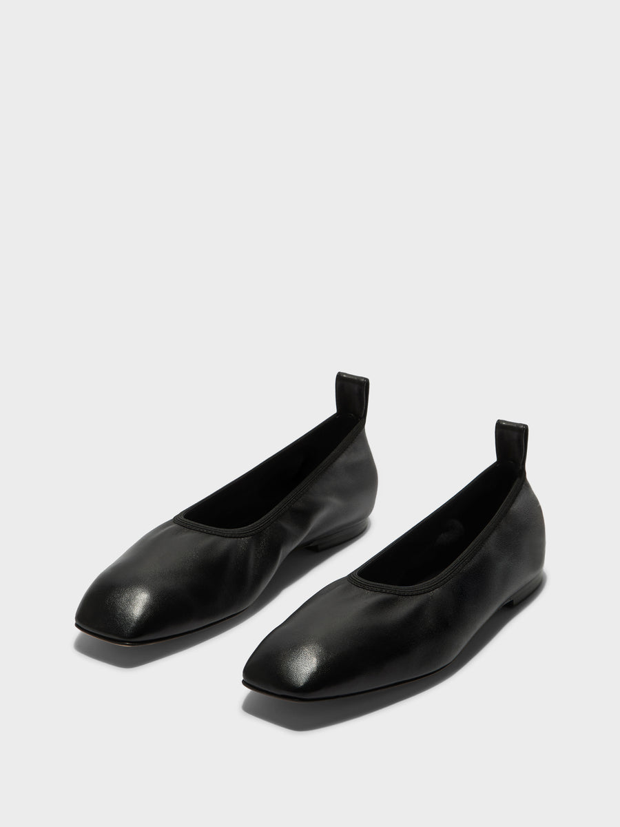 Nomi Ruched Flats