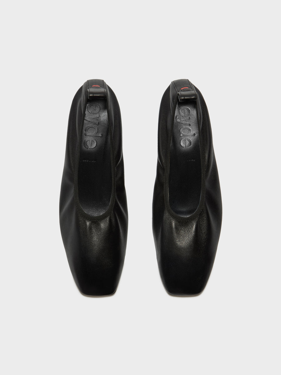 Nomi Ruched Flats