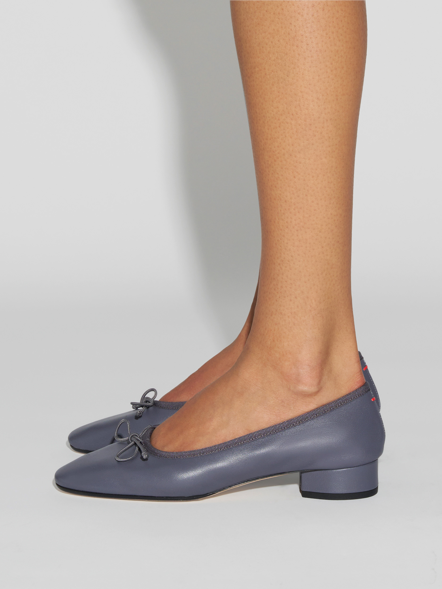 Aeyde | Onda Round-Toe Ballet Flats Leather Flats for Women | Dusty Purple Nappa | Round Toe | Low Heel | How to Style