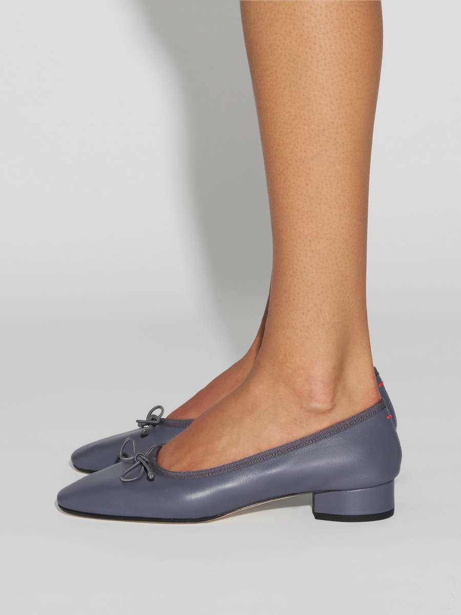 Aeyde | Onda Round-Toe Ballet Flats Leather Flats for Women | Dusty Purple Nappa | Round Toe | Low Heel | How to Style