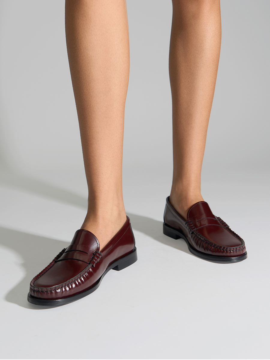 Aeyde | Terry Polido Leather Loafers Leather Flats for Women | Port Polido | Round Toe | Low Heel | On Feet
