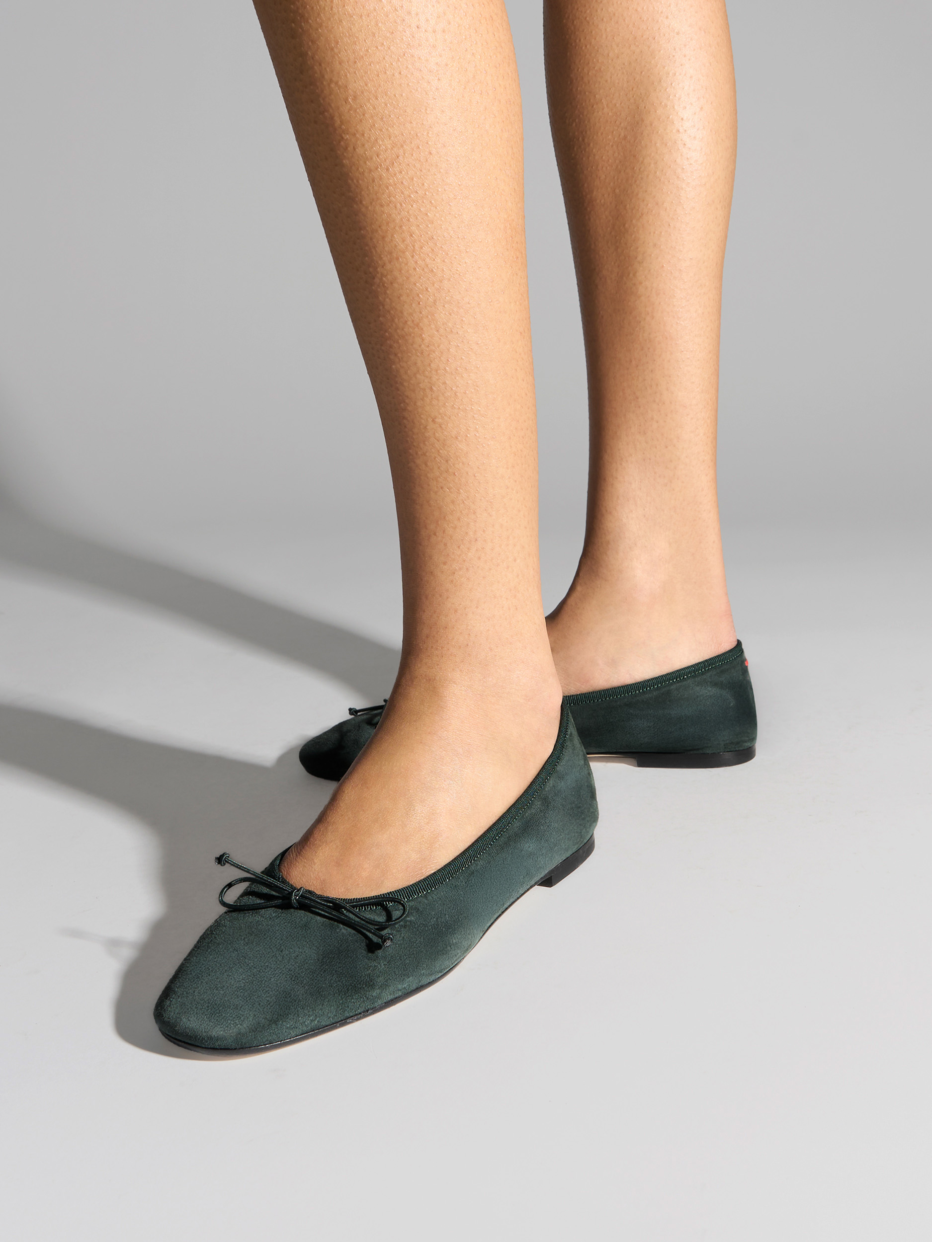 Aeyde | Tiby Suede Ballet Flats Leather Flats for Women | Moss Suede | Round Toe | Flat Heel | On Feet