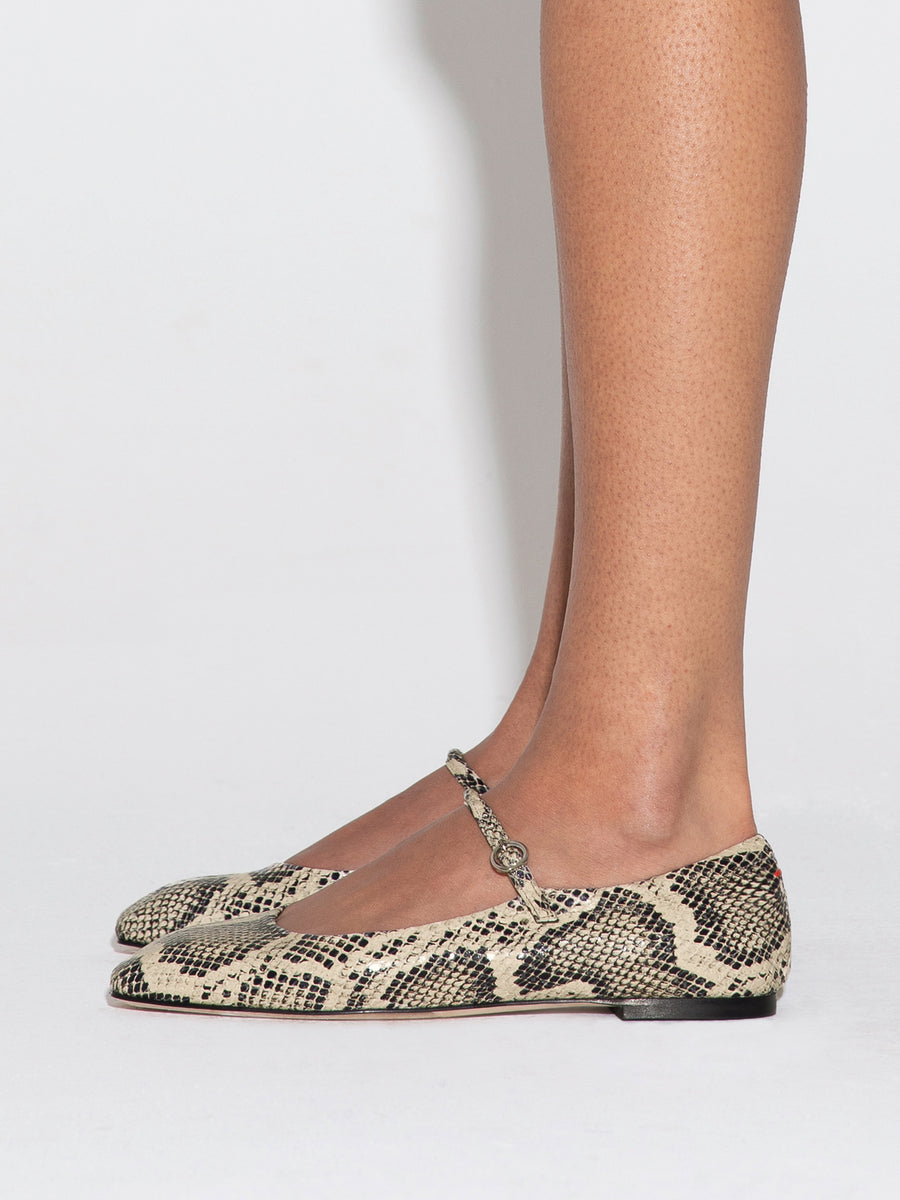 Uma Mary-Janes Flats