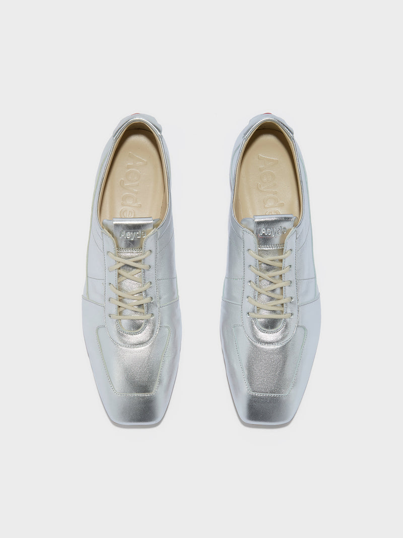 Uma Slim Sneakers