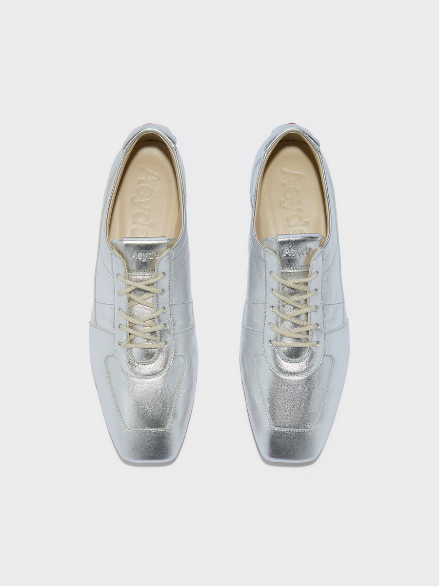 Uma Slim Sneakers