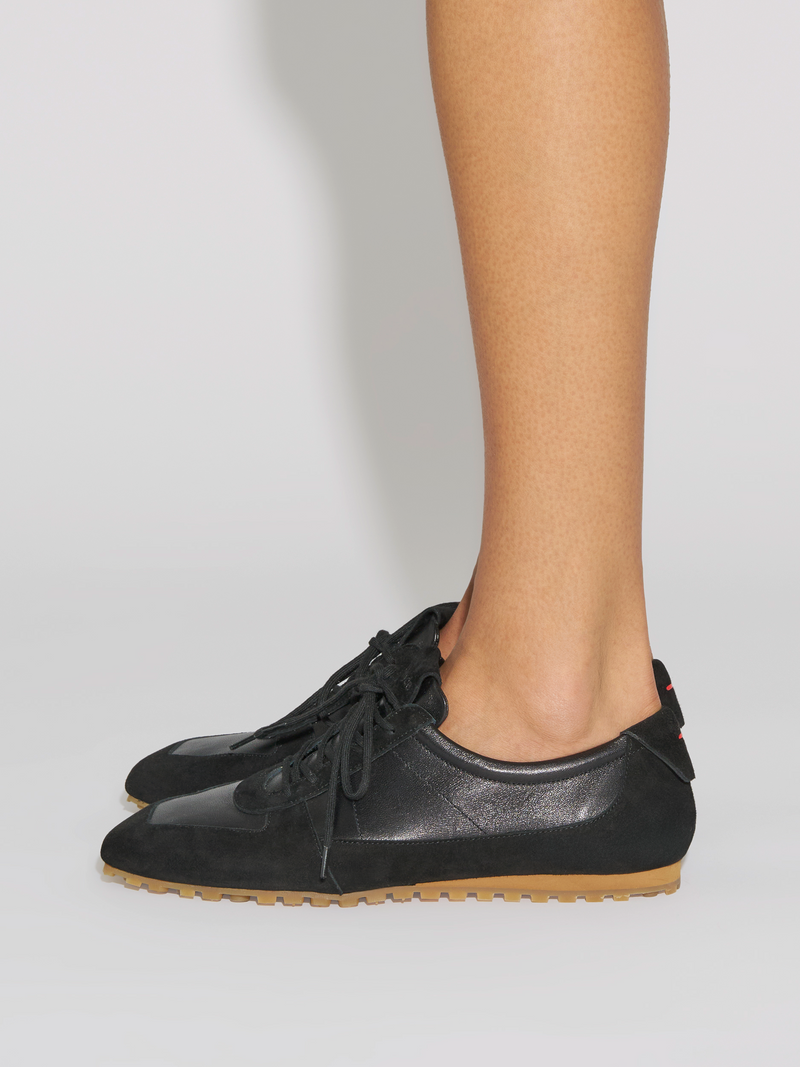 Uma Slim Sneakers