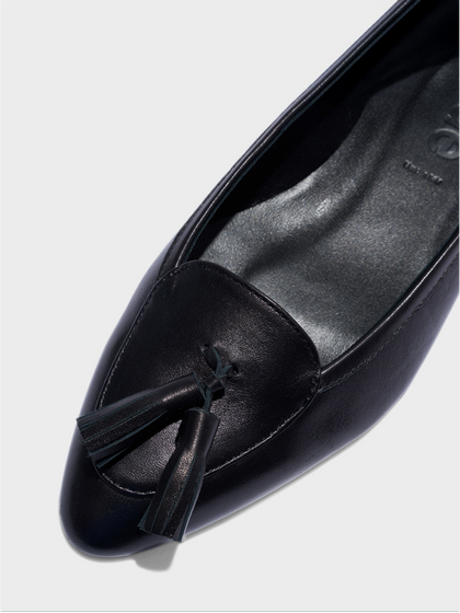 Aeyde | Valentine Tassel Pumps Leather Pumps for Women | Black Nappa | Round Toe | Low Heel | Heel Details