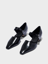 Yara Polido Leather Pumps