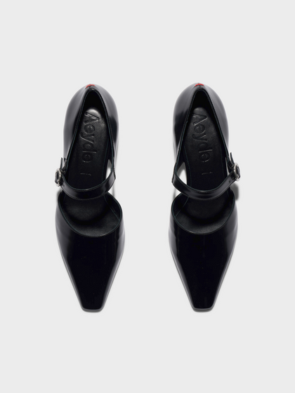 Aeyde | Yara Polido Leather Pumps Leather Pumps for Women | Black Polido | Square Toe | Low Heel | Front View