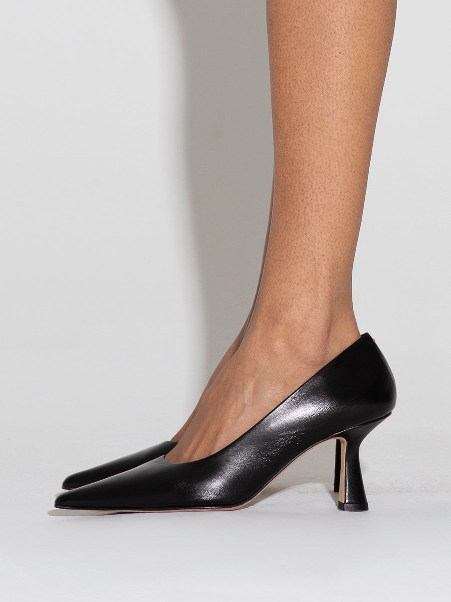 Zandra Leather Pumps