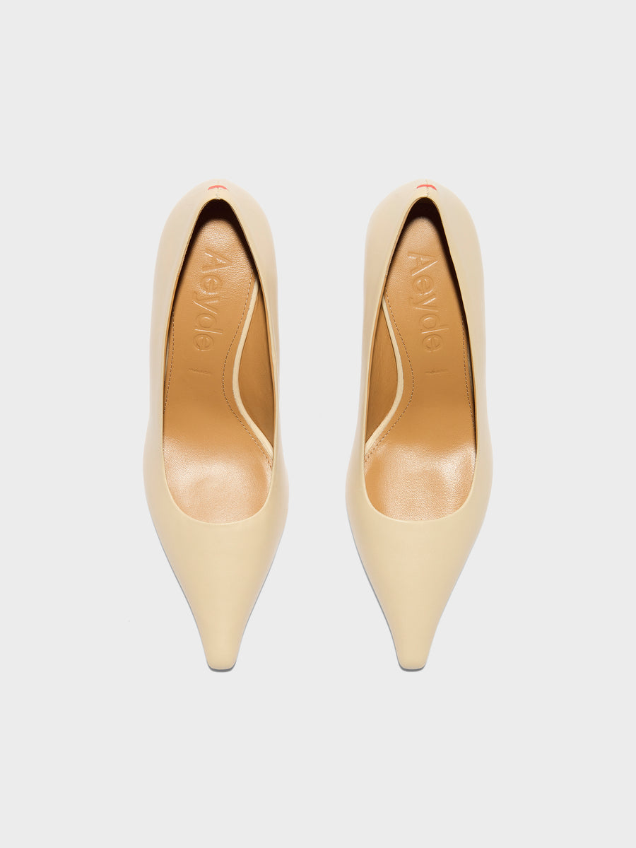 Zandra Chiseled Pumps